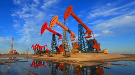 Küresel petrol arzı ekimde günlük 320 bin varil arttı