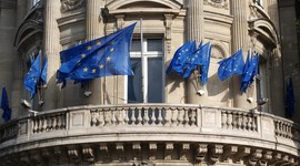 AB, ekonomik büyüme tahminini revize etti