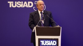 "Ortalama ücretle asgari ücret arasındaki makas kapanıyor"