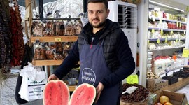 Erik ve kirazın fiyatı, çeyrek altın ile yarışıyor