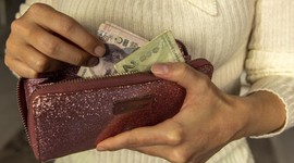 Çalışan anneye 2024 desteği: Süt ve emzirme parası, doğum izni, kreş ve çocuk yardımı nasıl alınır?