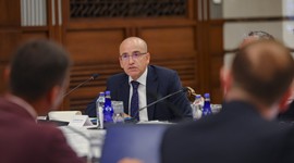 Bakan Şimşek: Mali disiplinde kararlılık geçen yıla ilişkin bütçe sonuçlarında etkisini gösterdi