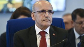 Bakan Şimşek: Dövizdeki oynaklık geçici olarak görülmeli