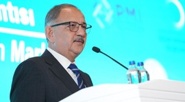 Bakan Özhaseki: Yıl sonuna kadar 200 bin konutu teslim edeceğiz
