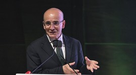 Bakan Şimşek: Kur riskini azalttık, borçlanmanın vadesini artırdık