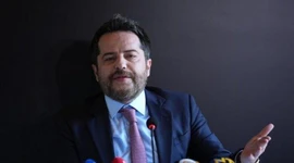 Nef'ten Erden Timur gözaltına alındı iddialarına yalanlama