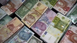 Döviz mevduatlarında dikkat çeken düşüş