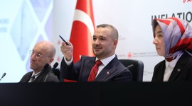 Karahan’dan iş dünyasına ‘dezenflasyon sürecek’ mesajı
