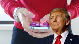 Trump'tan Apple'a büyük kıyak!
