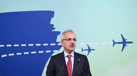 Bakan Uraloğlu duyurdu: İstanbul Havalimanı'ndan çifte başarı