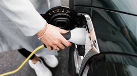 13 elektrikli otomobilin daha fiyatı düştü