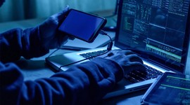 Bilgisayar korsanları dev firmalara saldırdı