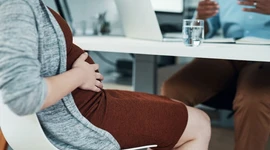 Doğum ve babalık izinleri değişiyor