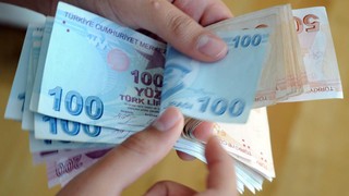 Asgari ücrete acil ara zam çağrısı