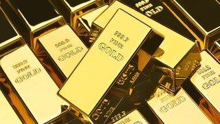 Gram altın 8 bin lira oldu