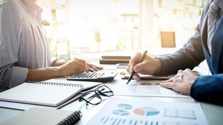 BES’e girişler azaldı çıkışlar rekor kırdı