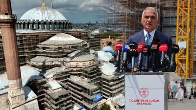 Bakan Ersoy detayları aktardı: Ayasofya restorasyon süreci hızla devam ediyor