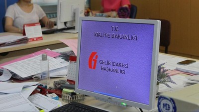 Vergi ve cezası olan mükelleflerin listeleri açıklanacak