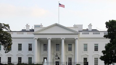 "Mevcut vize sahiplerini etkilemeyecek"