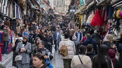 TÜRK-İŞ: Yoksulluk sınırı 92 bin lirayı, açlık sınırı 28 bin lirayı aştı