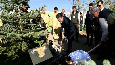 Milli Ağaçlandırma Günü'nde çifte rekor!