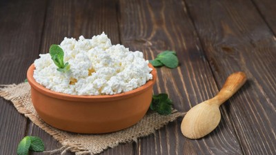 TikTok’taki yeni akım lor peyniri satışlarını patlattı!