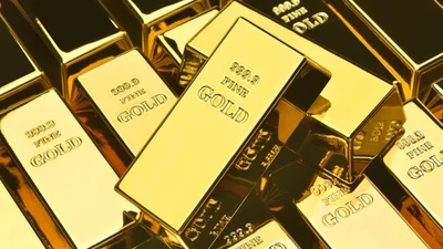 Gram altın 8 bin lira oldu