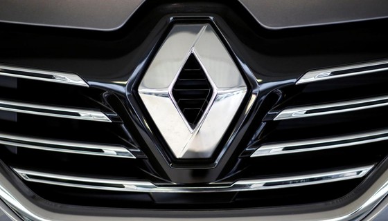 Renault hodri meydan dedi: Faizsiz taksitle sıfır araba! Üstelik Egea'dan bile ucuz Megane Sedan