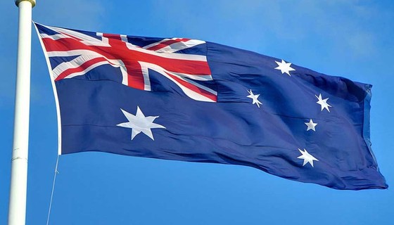 Avusturalya ABD'ye bayrak açtı