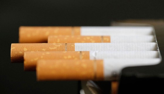 Sigara içene 24 bin, lazer tutana 164 bin lira ceza