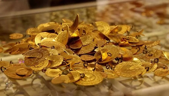 Gram altından bir rekor daha: 5 bin 100 lirayı geçti