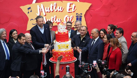 Yıldız Holding geleneği bozmadı