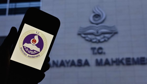 AYM yüzde 12'lik kanuni faizi iptal etti