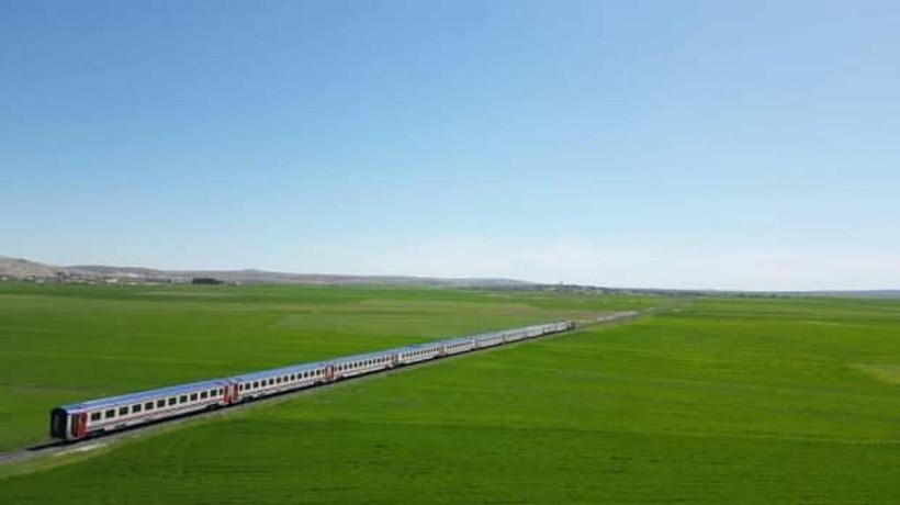 Di̇yarbakır Ekspresi̇ Time Dergi̇si̇'ni̇n en i̇yi̇ 100 li̇stesi̇nde...