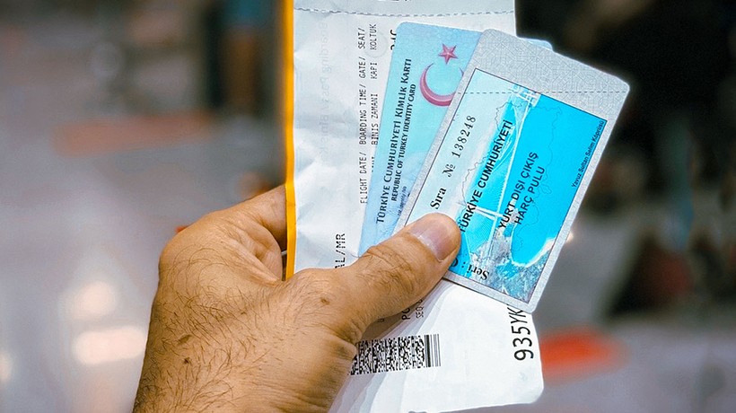 Yurt dışına çıkış harcı 1000 TL'ye yükseltildi