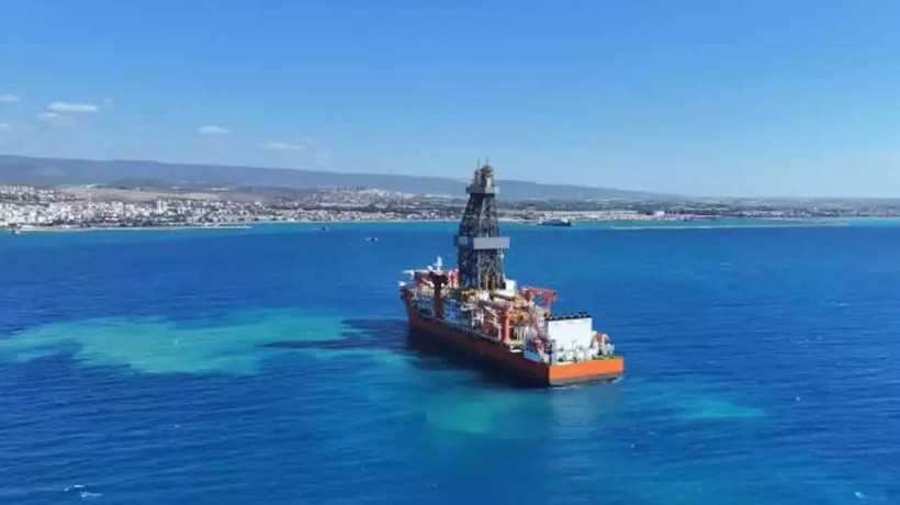 Türkiye'nin en yeni sondaj gemisi Mersin'de