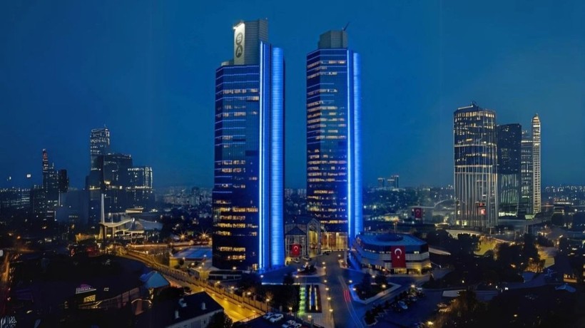 Sabancı Holding Carrefoursa ve Teknosa’dan çıkabilir