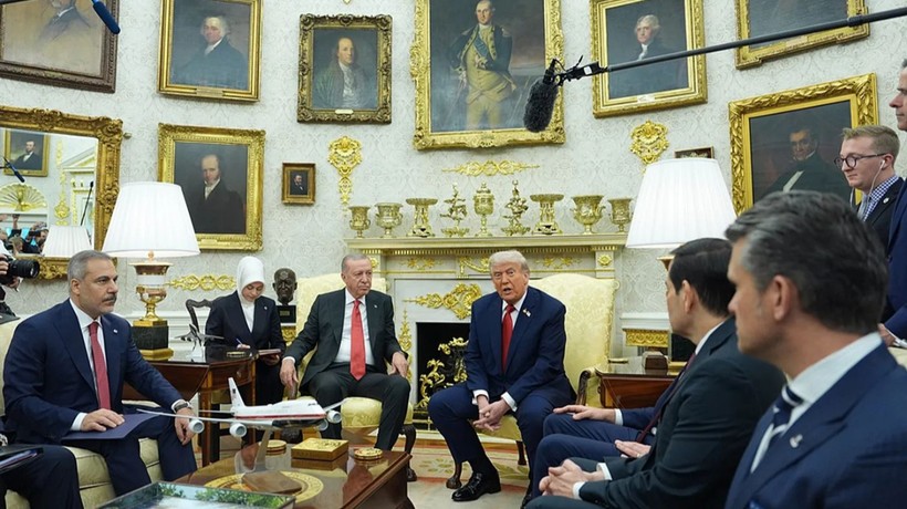 Erdoğan, Trump’ın Halkbank sözünü duyurdu: ‘Bizim için bitmiştir’ dedi