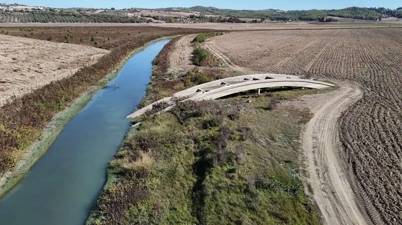 Adana'da Seyhan Baraj Gölü kurudu
