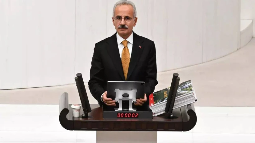 Türk Telekom'un imtiyaz hakkı 25 yıl uzatıldı!