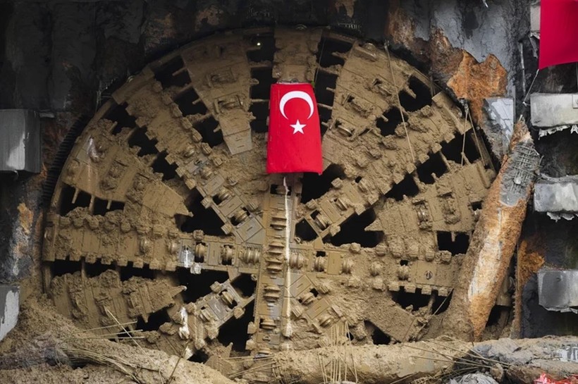 İstanbul trafiğini rahatlatacak: 35 dakikalık yol 5 dakikaya d&uuml;şecek - Resim : 1